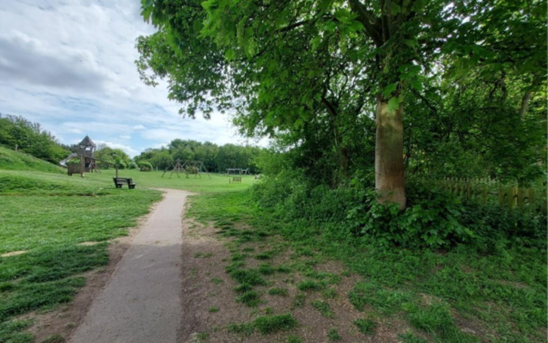 rocks Hill Park, Leicestershire, for the Dino T-Reks trails by Choose How You Move.